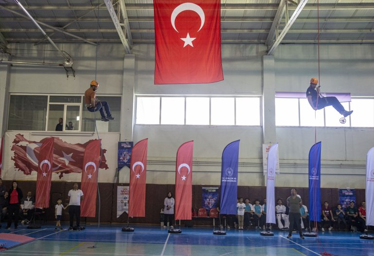 30 gence bin spor Erzurum