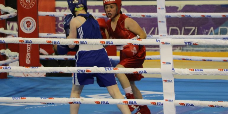 ERZURUM - Üst Minikler Boksun Yıldızları Türkiye Şampiyonası devam ediyor1