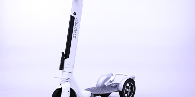 Honda tek kişilik ulaşım aracı "Striemo"yu duyurdu