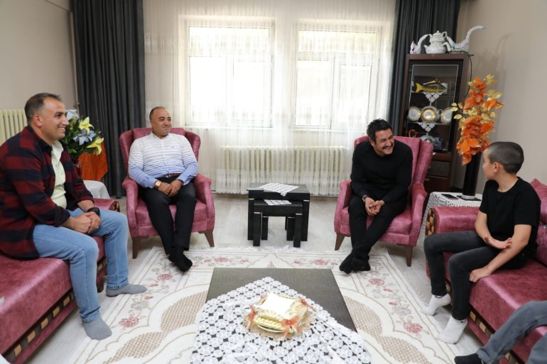 İl Müdürü İsmail Çalgan, Şampiyon