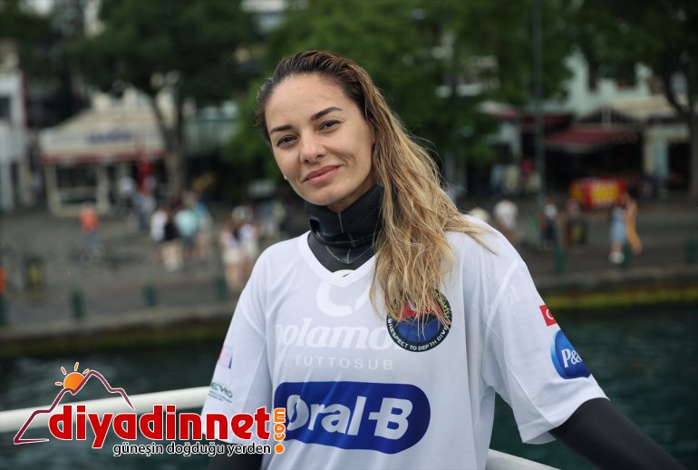 İSTANBUL harekete - Marmara geçti Oral-B temiz için Denizi 16