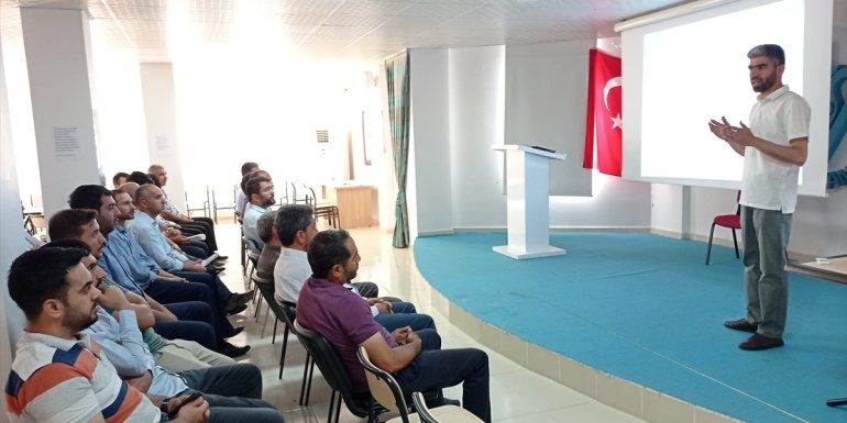 Kale'de yaz kuran kursu eğitim semineri