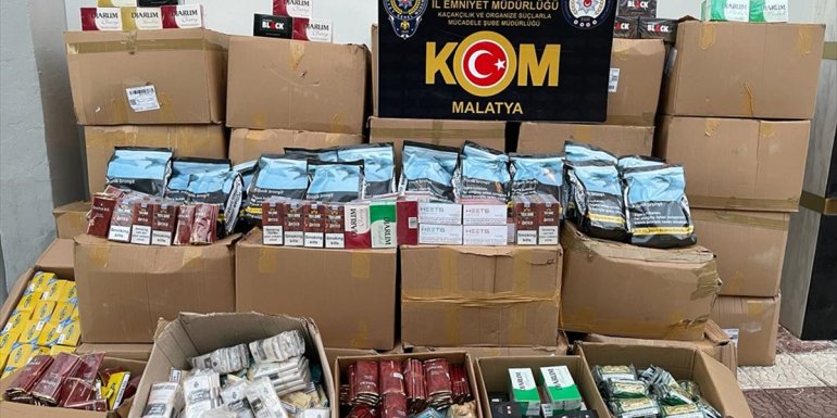 Malatya'da kargo aracında gümrük kaçağı tütün ürünleri ele geçirildi