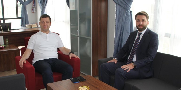 Malazgirt Kaymakamı Demirer