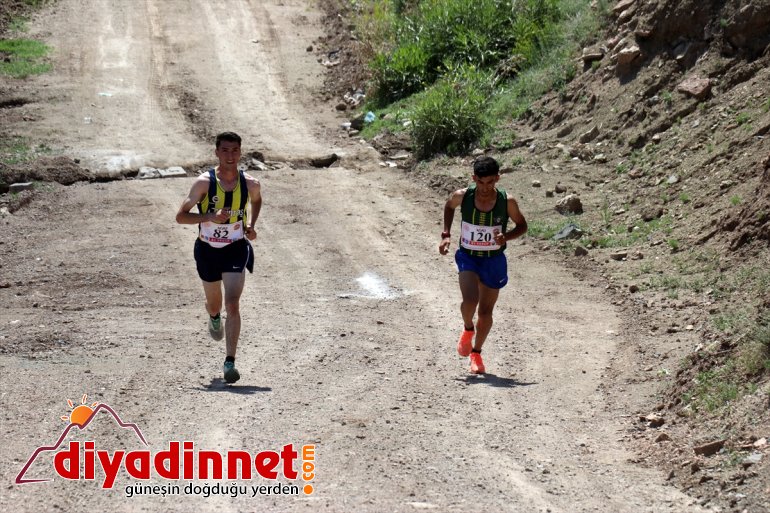 Koşusu Türkiye Dağ yapıldı Şampiyonası Ağrı