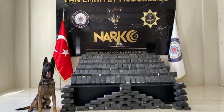 Van'da 115 kilo 300 gram uyuşturucu ele geçirildi