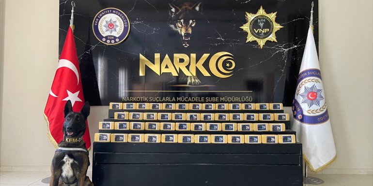 Van'da 27 kilo 100 gram eroin ele geçirildi