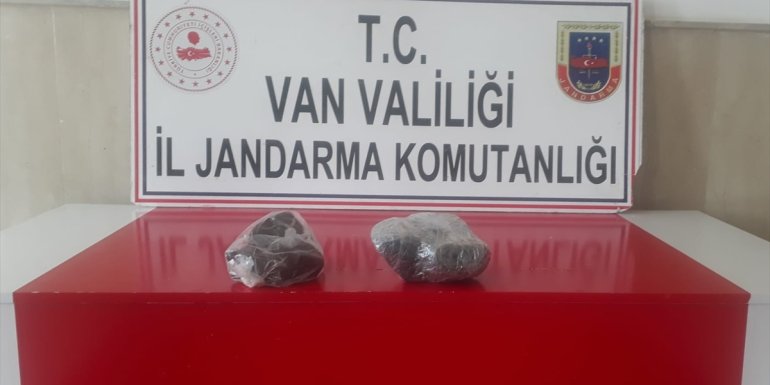 Van'da dere yatağına gizlenmiş 4 kilogram uyuşturucu bulundu