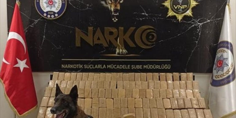 Van'da geçen hafta 102 kilo 705 gram uyuşturucu ele geçirildi