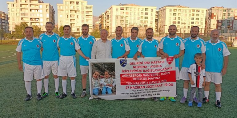 Van'da SMA hastası ikiz bebekler yararına futbol maçı düzenlendi