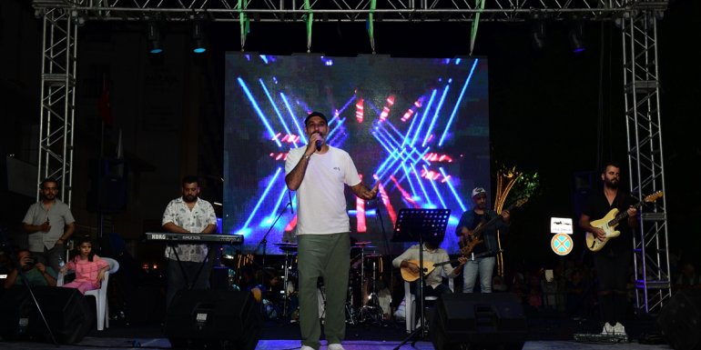 VAN - Kanispi, Ceviz, Bal, Alabalık ve Rafting Festivali Dodan Özer