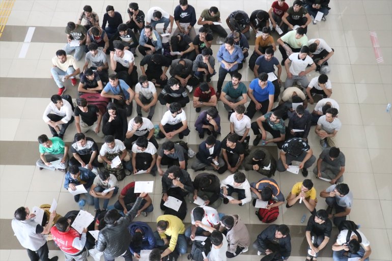 Ağrı'dan 106 Afganistan uyruklu düzensiz göçmen ülkelerine gönderildi