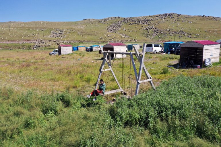 Doğu Gölü ağırlıyor güzelliği aileleri Anadolu