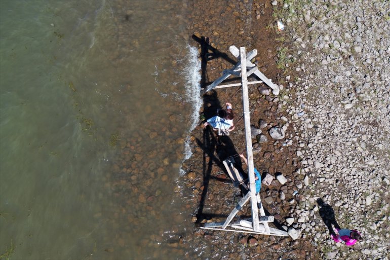 Gölü ağırlıyor Doğu saklı - AĞRI aileleri kampçı Balık güzelliği Anadolu