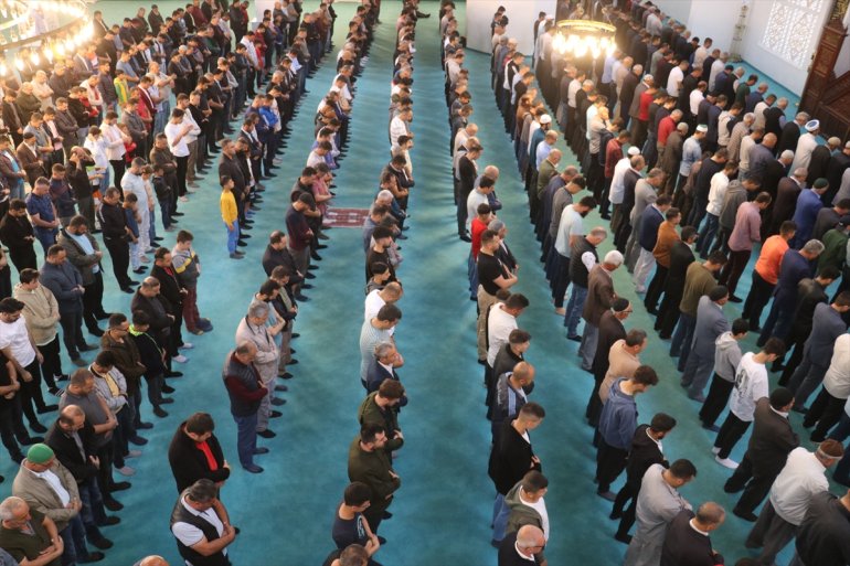 ağrı kurban bayramı namazı2