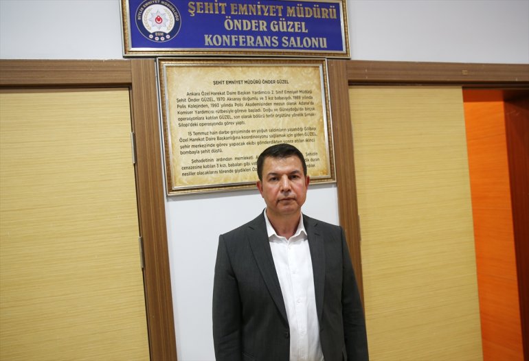 salonuna 15 şehidinin Emniyet Temmuz konferans Müdürü Bitlis Özcan, adını verdi 6