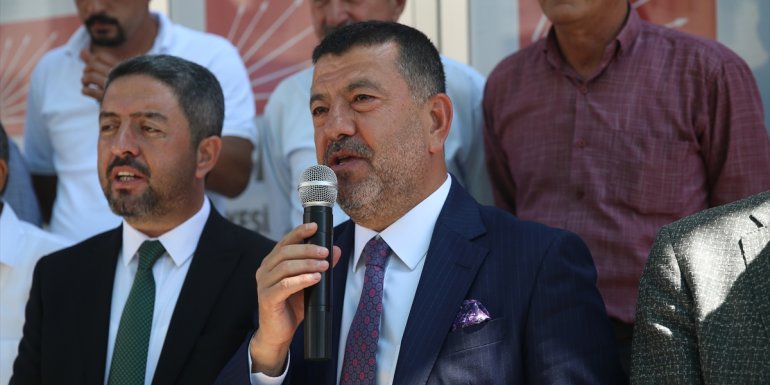 CHP Genel Başkan Yardımcısı Ağbaba, Malatya'da bayramlaşma programına katıldı