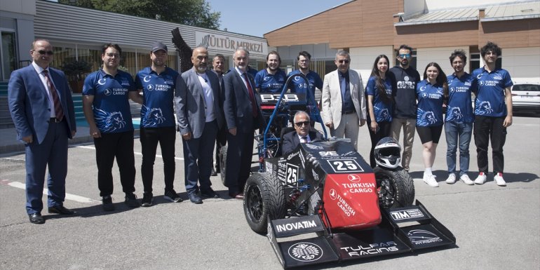 Atatürk Üniversitesi öğrencilerinin tasarladığı yarış aracı İtalya'da boy gösterecek