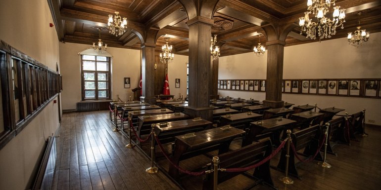 Erzurum Kongresi ile Türkiye Cumhuriyeti'nin bağımsızlığa giden yolu açıldı