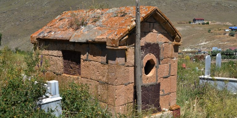 Kurtuluş Savaşı kahramanlarından Halil Bey'in anıt mezarı onarılacak