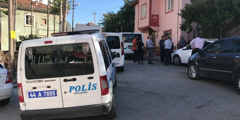 Malatya'da yalnız yaşayan Kıbrıs gazisi evinde ölü bulundu