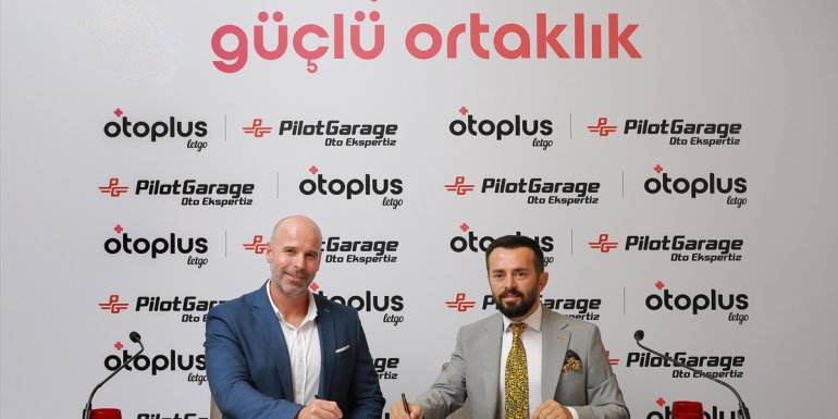 otoplus, Pilot Garage
