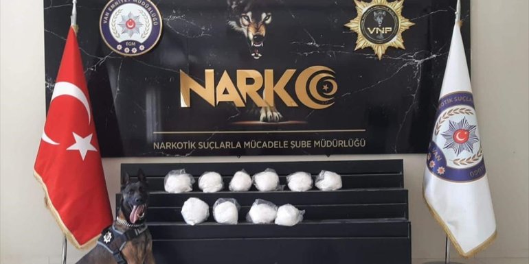 Van'da bir haftada 10 kilo 496 gram uyuşturucu ele geçirildi