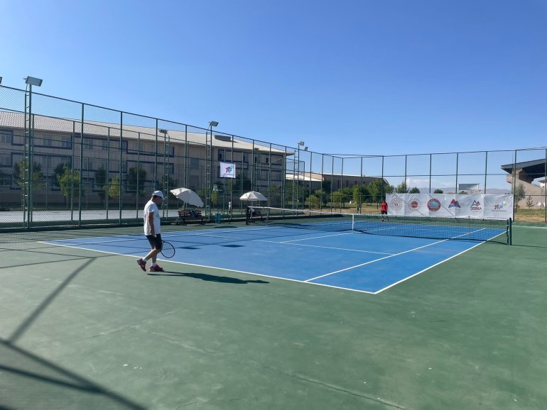2. Ağrı Dağı Tenis Turnuvası başladı1