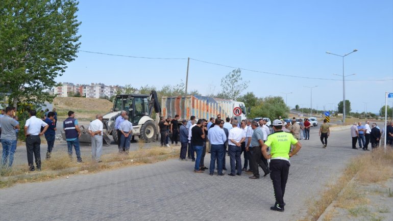 Adilcevaz'da doğalgaz çalışmalarına başlandı