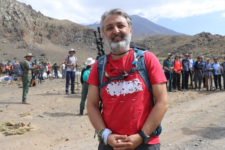 - 30 Zafer dağcı 100 kutlayacak AĞRI Ağustos zirvesinde Ağrı Dağı