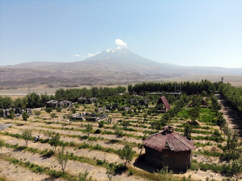 turizme meyve - araziye hizmet Çorak de kurduğu AĞRI bahçesiyle istiyor etmek 8
