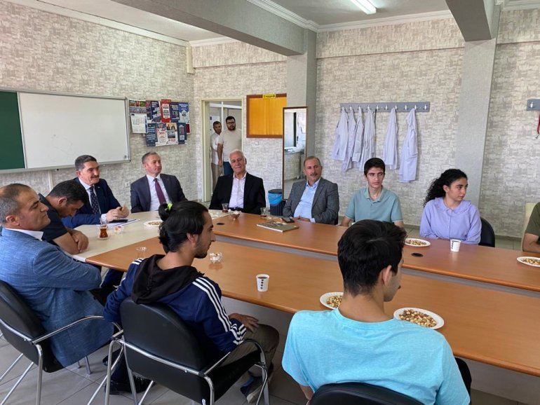 Ağrıda Eğitimde büyük başarı2