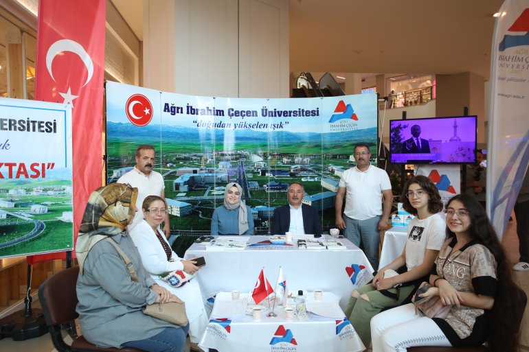 AİÇÜ, Yoğun Bir Tercih Dönemi Geçiriyor4