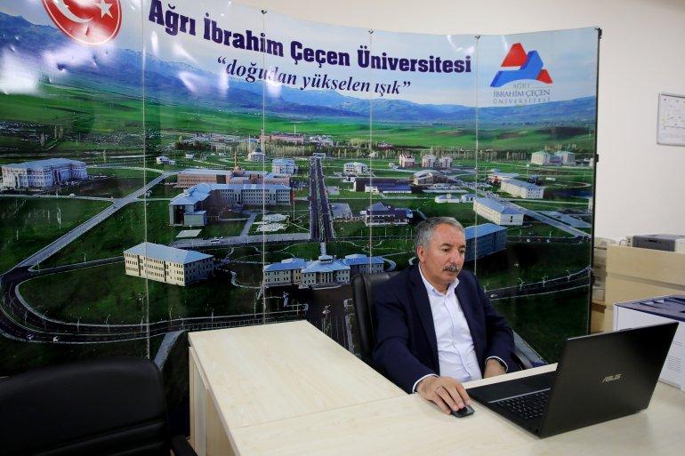 AİÇÜ, Yoğun Bir Tercih Dönemi Geçiriyor5