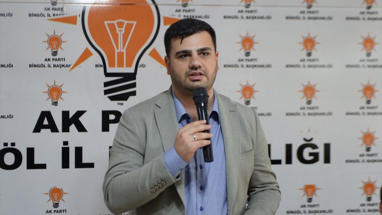 AK Parti Gençlik Kolları Başkanı İnan, Bingöl'de partililerle bir araya geldi