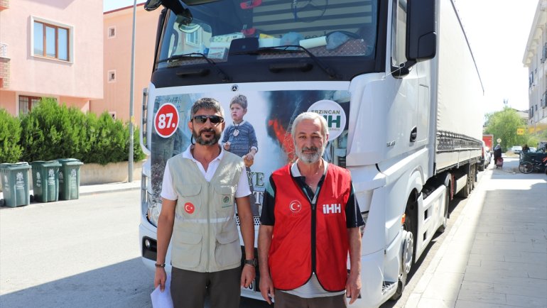 Erzincan'da 26 ton un Suriye'ye gönderildi