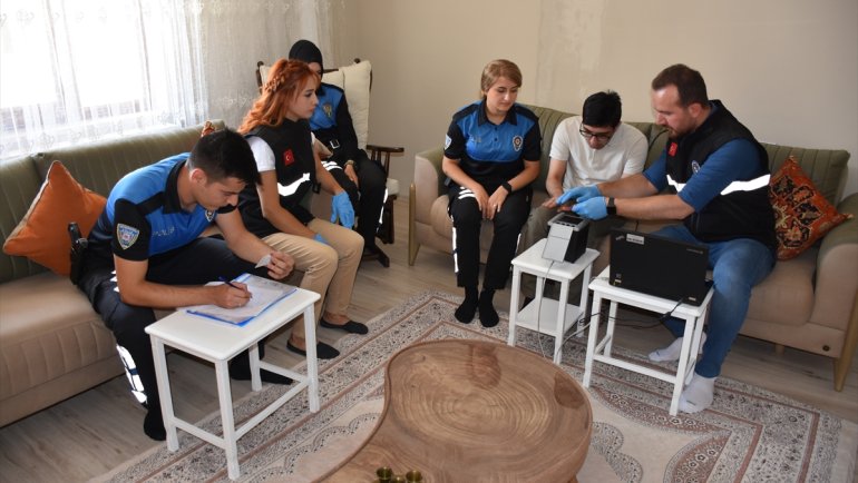 Kaybolan engelliler "Pusulam Polis" projesi ile daha kolay bulunacak