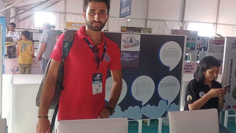 Hakkari Üniversitesi öğrencisinin hazırladığı proje Teknofest finalinde yarışacak