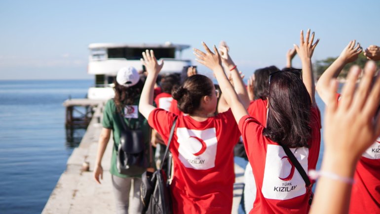 Heybeliada, yetim çocuklara kucak açtı1