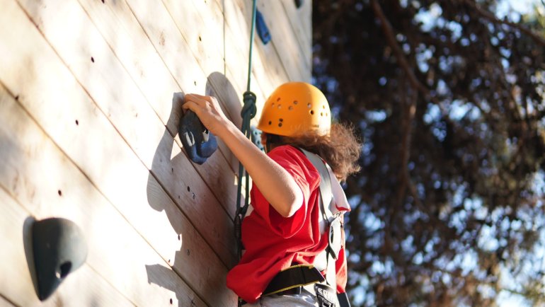 Heybeliada, yetim çocuklara kucak açtı2