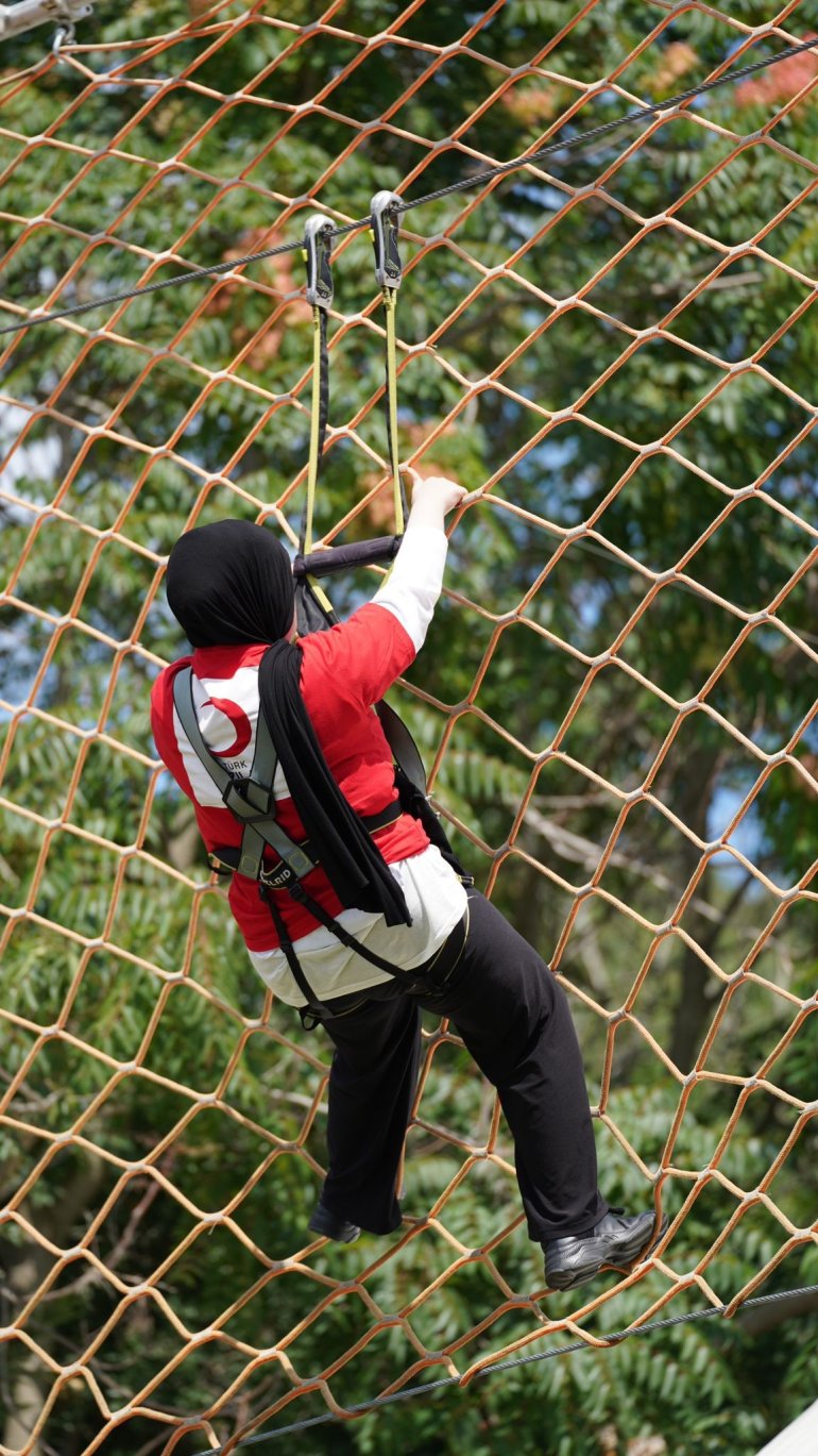 Heybeliada, yetim çocuklara kucak açtı6