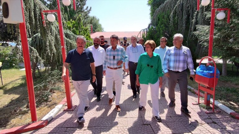 İş insanları Adilcevaz'da incelemelerde bulundu