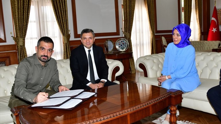 Malatya'da hayırseverden eğitime katkı