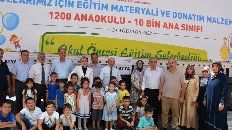 Meb&rsquo;den malatya&rsquo;daki anaokulu ve ana sınıfları için 2 tır eğitim