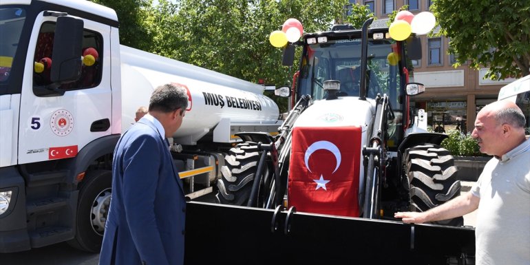 Muş Belediyesi araç filosunu genişletti