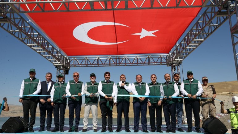 Muş'ta Alparslan-2 Barajı ve Hidroelektrik Santrali'nin açılışı yapıldı