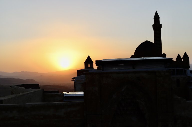 Tarihi sarayda eşsiz gün batımı5