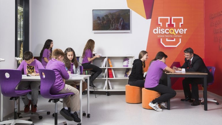 Uğur Okulları'nın YKS'de başarı geleneği sürüyor