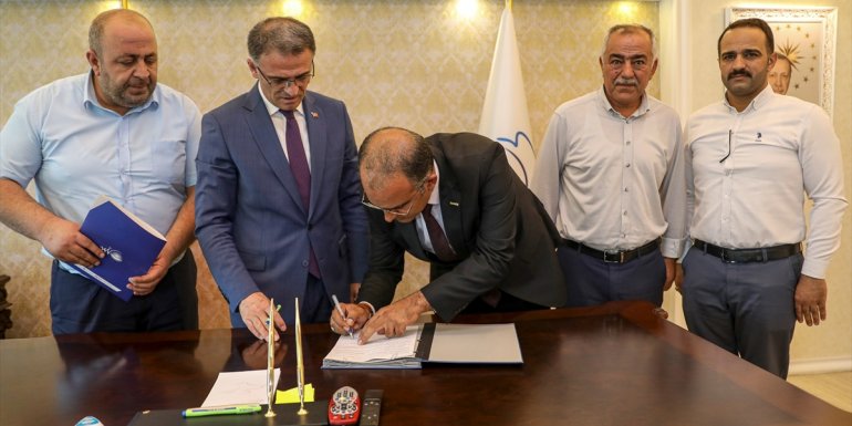 Van'da belediye işçilerinin ücretlerine yüzde 40 zam yapıldı