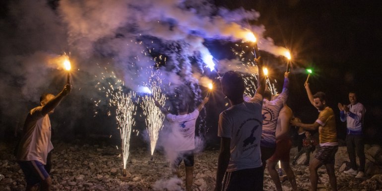 Van Gölü ve çevresinin "doğal sit alanı" ilan edilmesi sevinçle karşılandı
